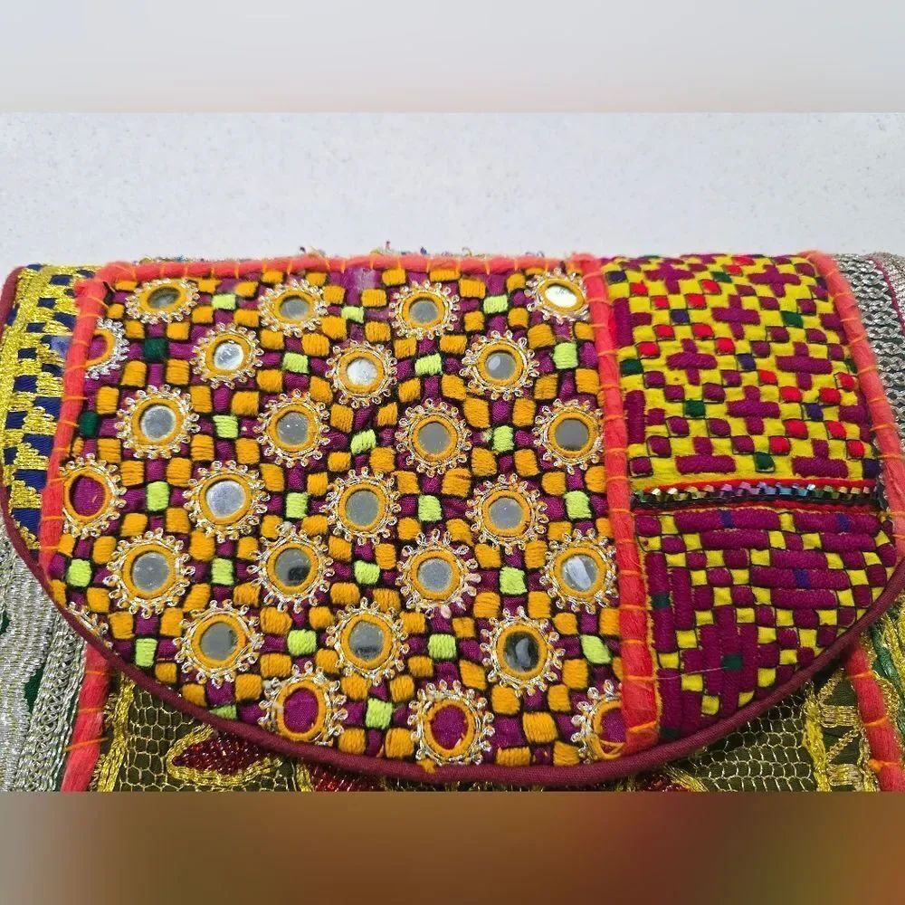 Colorful Embroidered Clutch - Picture 7 of 13